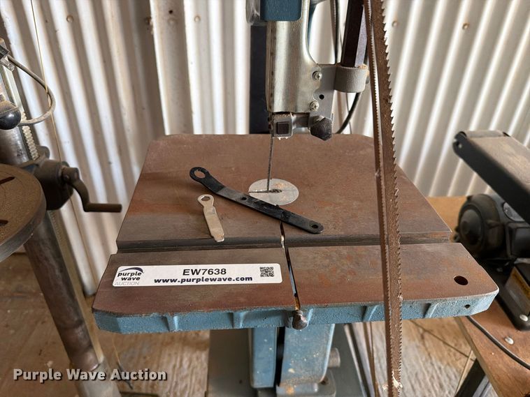 image for item EW7638 Carpentry tools
