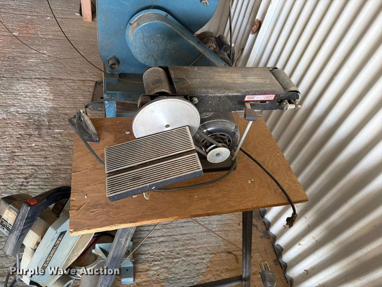 image for item EW7638 Carpentry tools