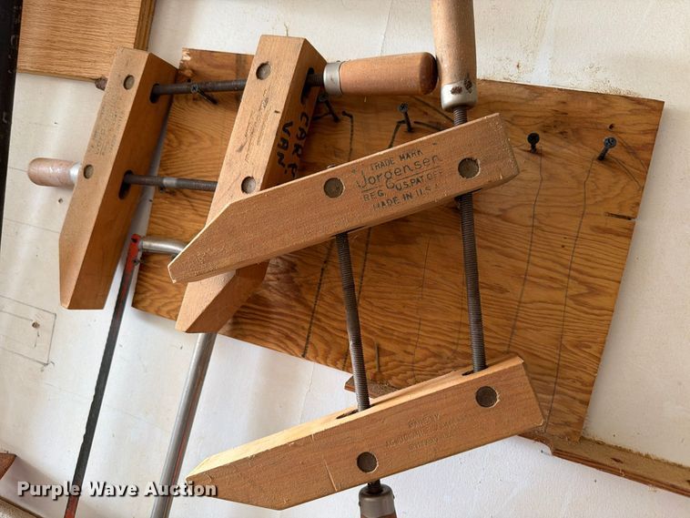 image for item EW7638 Carpentry tools