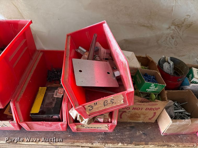 image for item EW7638 Carpentry tools