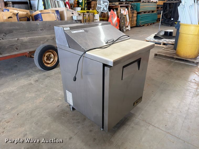 image for item EW7660 True TSSU- 27-08 fridge