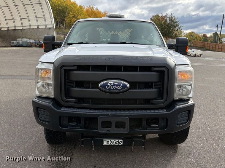 image for item EX1070 2011 Ford F250 Super Duty flatbed pickup truck