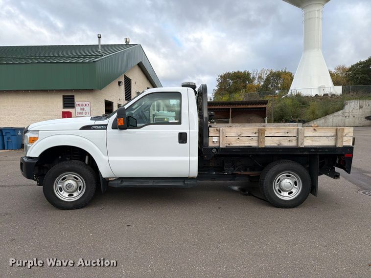 image for item EX1070 2011 Ford F250 Super Duty flatbed pickup truck