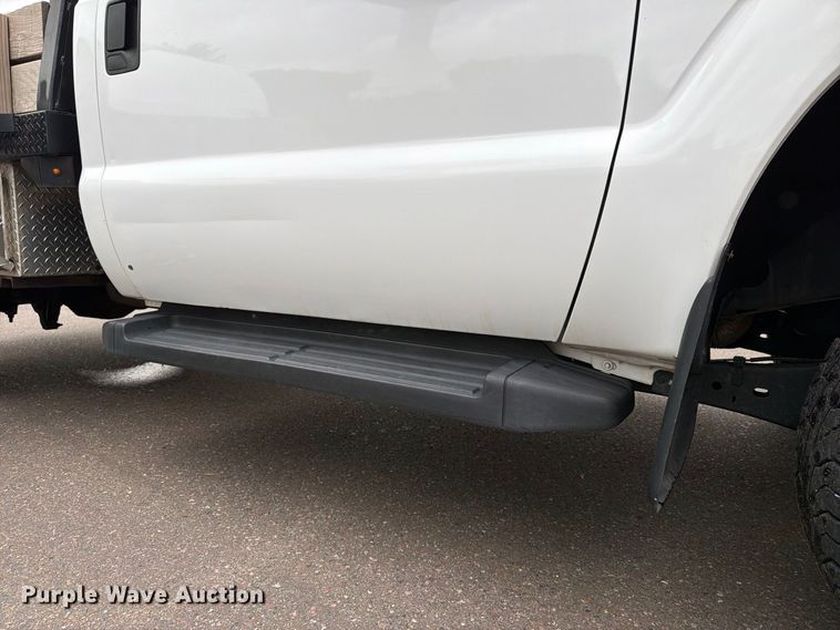 image for item EX1070 2011 Ford F250 Super Duty flatbed pickup truck