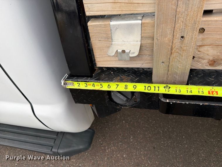 image for item EX1070 2011 Ford F250 Super Duty flatbed pickup truck