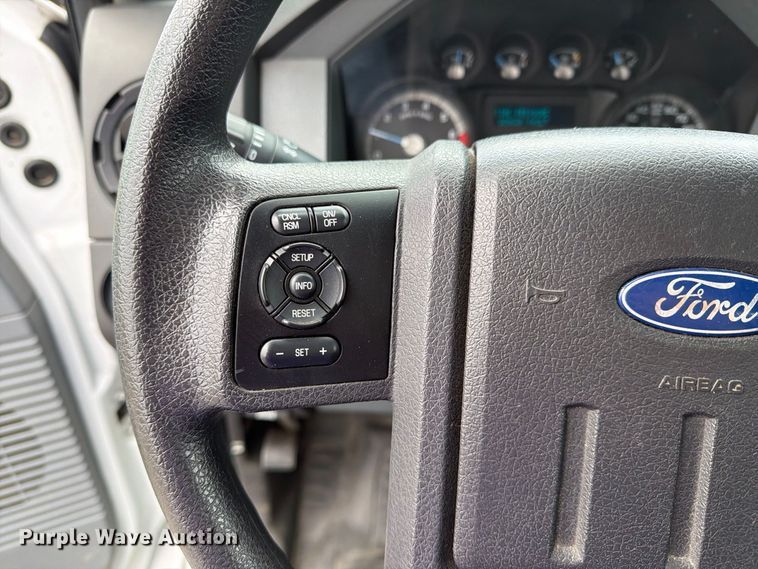 image for item EX1070 2011 Ford F250 Super Duty flatbed pickup truck