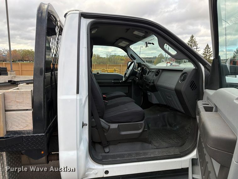 image for item EX1070 2011 Ford F250 Super Duty flatbed pickup truck