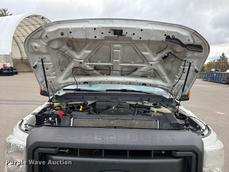 image for item EX1070 2011 Ford F250 Super Duty flatbed pickup truck