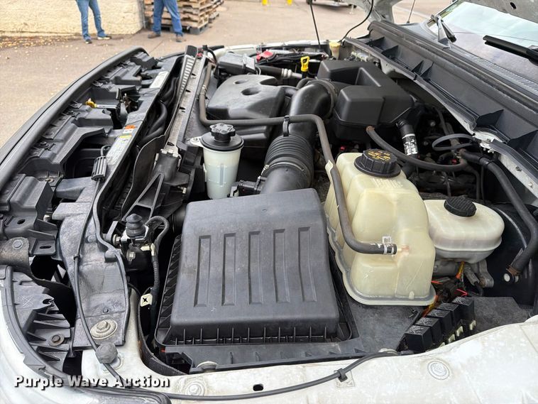 image for item EX1070 2011 Ford F250 Super Duty flatbed pickup truck