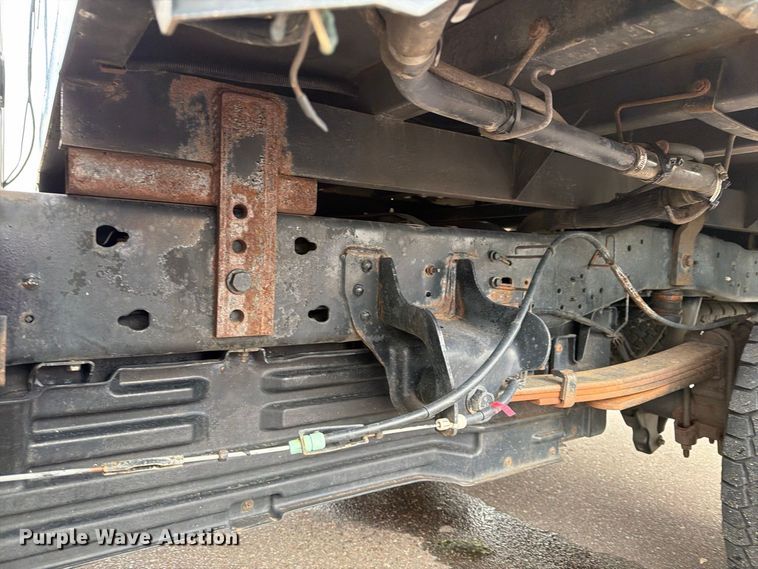 image for item EX1070 2011 Ford F250 Super Duty flatbed pickup truck