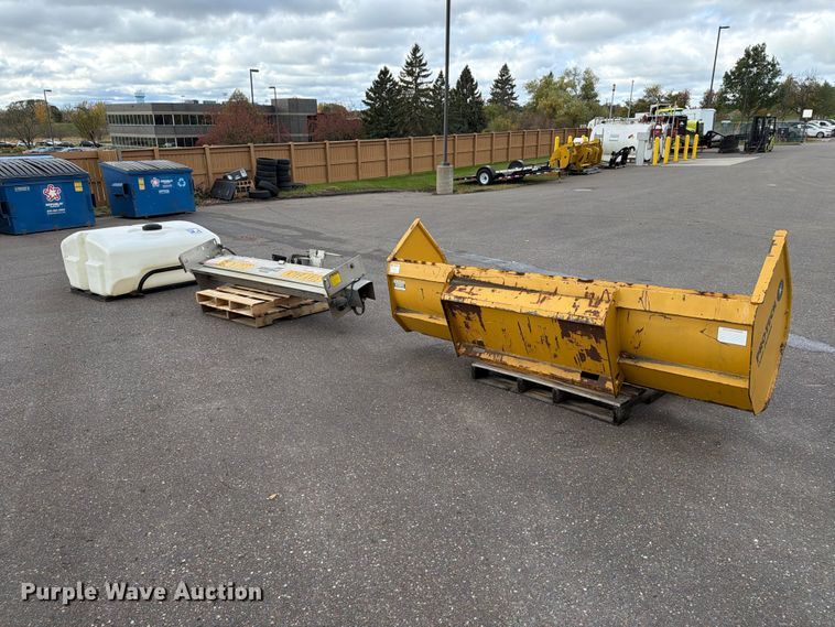 image for item EX1072 Snow removal equipment