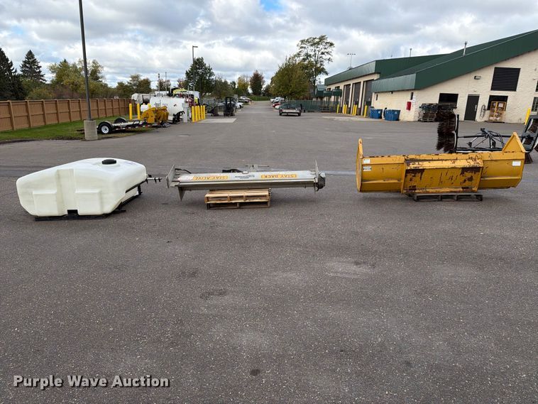 image for item EX1072 Snow removal equipment