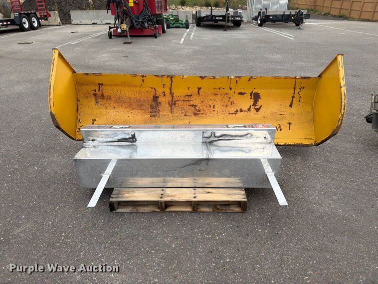 image for item EX1072 Snow removal equipment