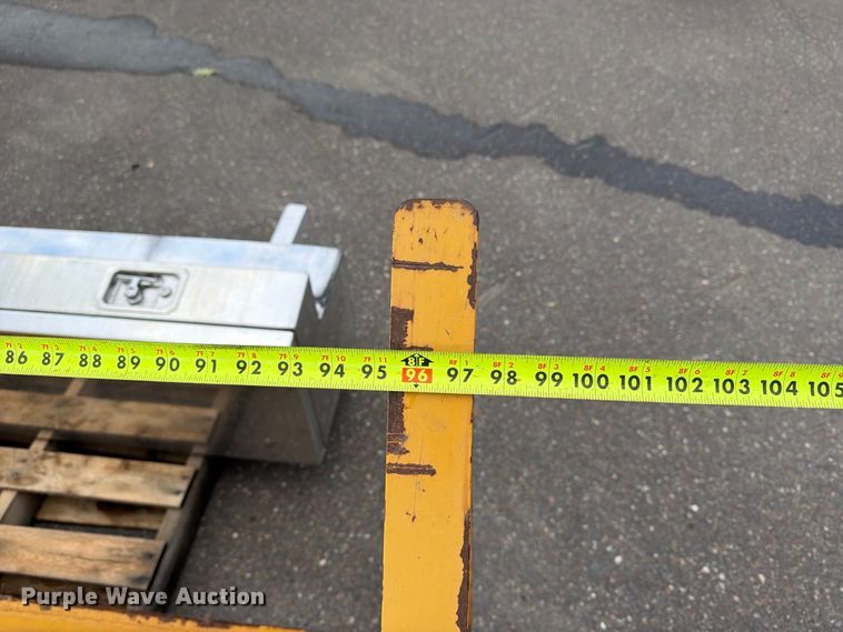 image for item EX1072 Snow removal equipment