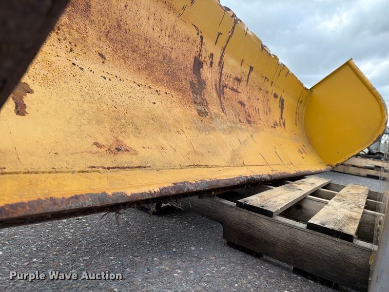 image for item EX1072 Snow removal equipment