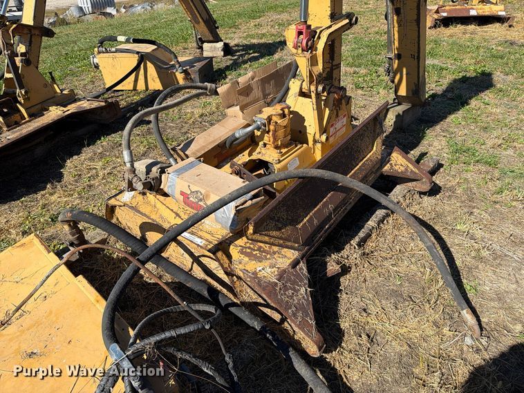 image for item EX1092 Tiger TRB-50 500M mower