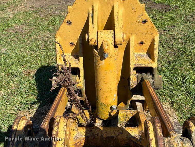image for item EX1098 Motor Grader front lift group