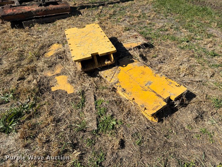 image for item EX1098 Motor Grader front lift group