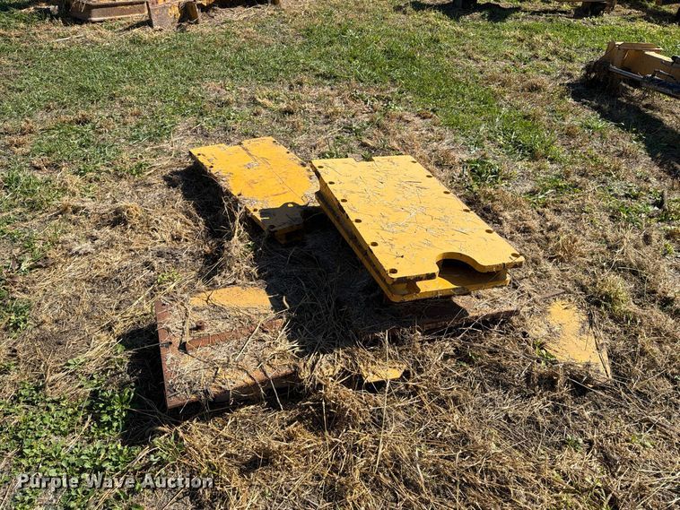 image for item EX1098 Motor Grader front lift group