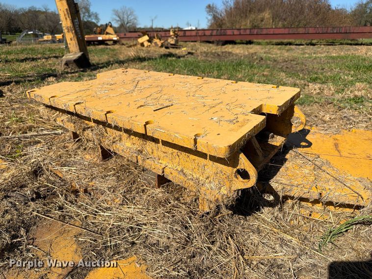 image for item EX1098 Motor Grader front lift group