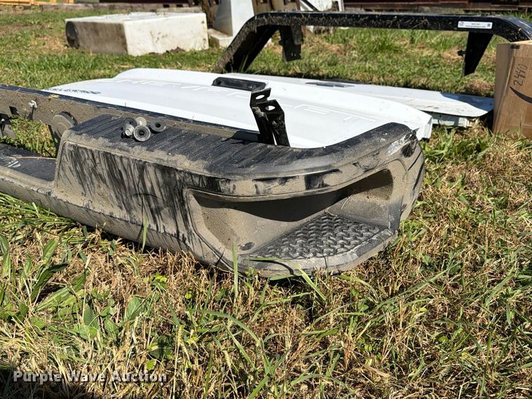 image for item EX1101 Assorted truck parts