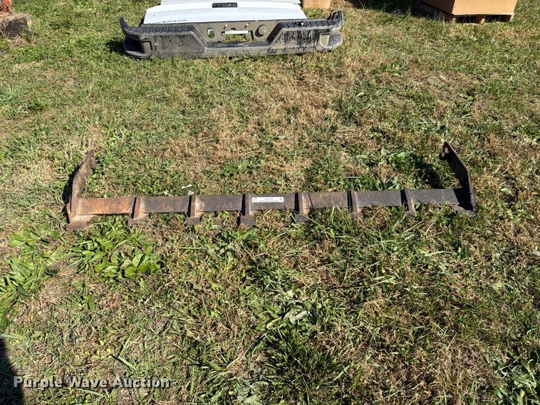 image for item EX1104 Bolt on cutting edge with teeth