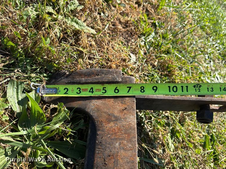 image for item EX1104 Bolt on cutting edge with teeth