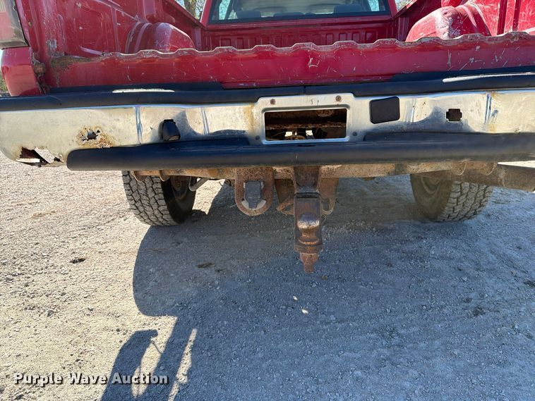 image for item EX1107 2006 Chevrolet Silverado 2500HD Crew Cab pickup truck