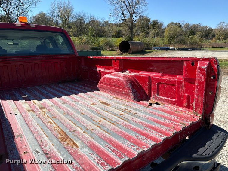 image for item EX1107 2006 Chevrolet Silverado 2500HD Crew Cab pickup truck