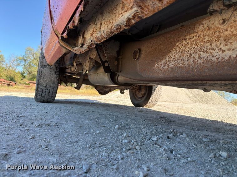 image for item EX1107 2006 Chevrolet Silverado 2500HD Crew Cab pickup truck