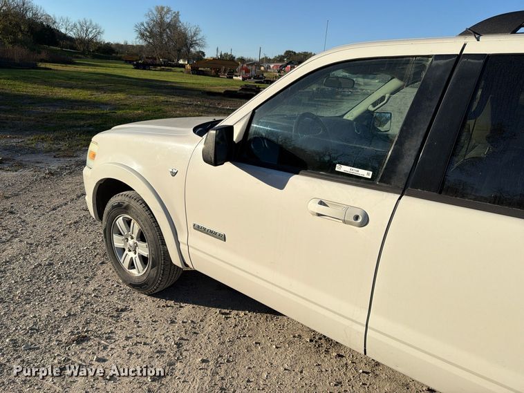 image for item EX1108 2008 Ford Explorer SUV