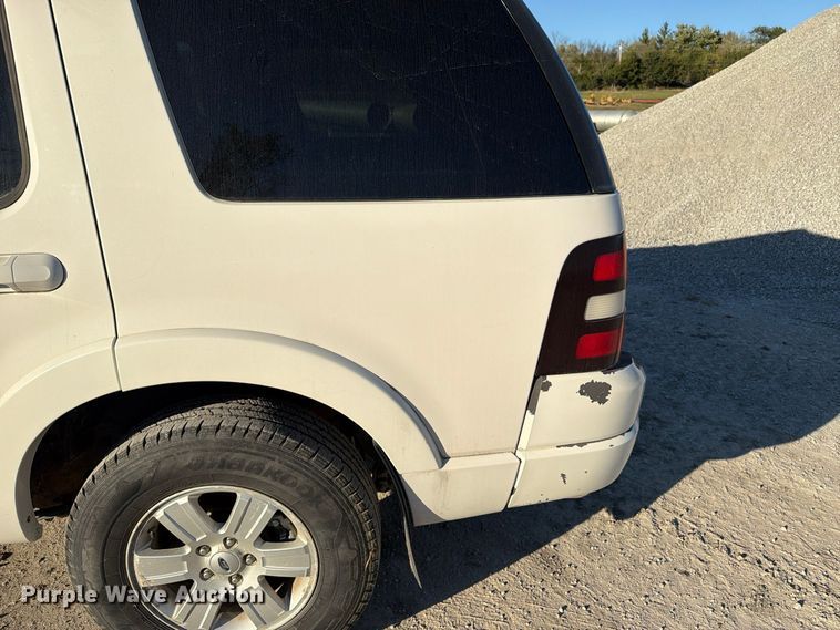 image for item EX1108 2008 Ford Explorer SUV