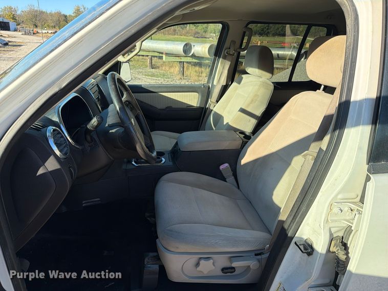 image for item EX1108 2008 Ford Explorer SUV