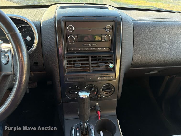 image for item EX1108 2008 Ford Explorer SUV