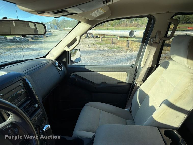 image for item EX1108 2008 Ford Explorer SUV