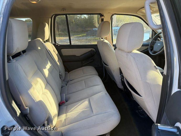image for item EX1108 2008 Ford Explorer SUV