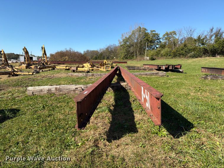 image for item EX1110 (2) I-beams