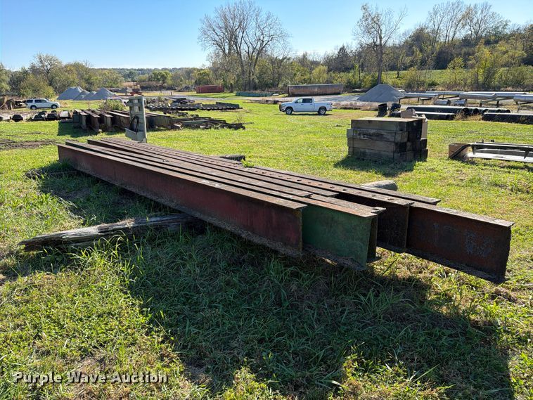 image for item EX1112 (8) I-beams