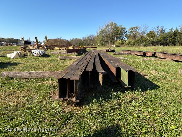 image for item EX1112 (8) I-beams