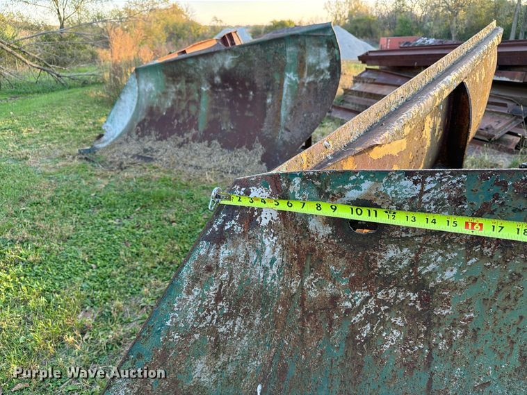 image for item EX1120 V Plow