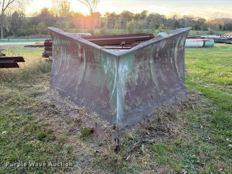 image for item EX1121 V plow