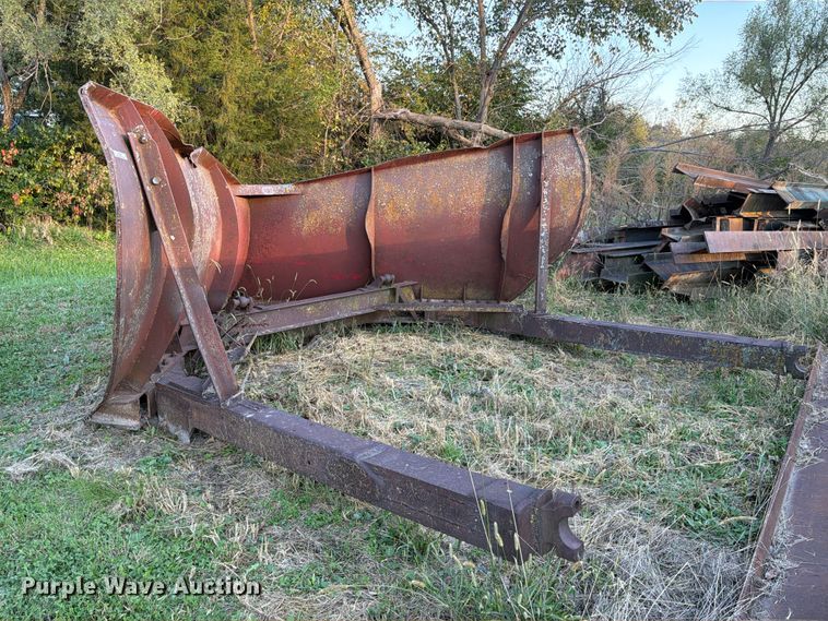 image for item EX1121 V plow
