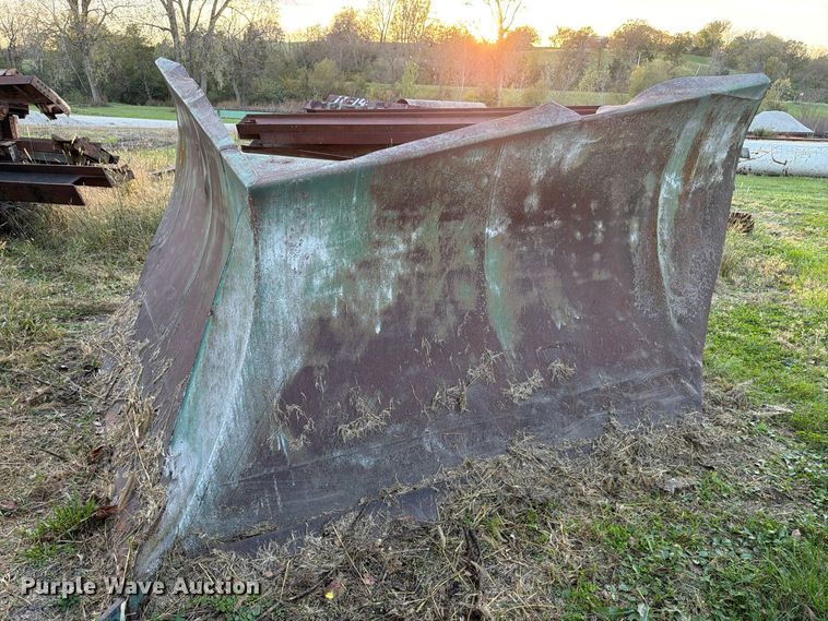 image for item EX1121 V plow