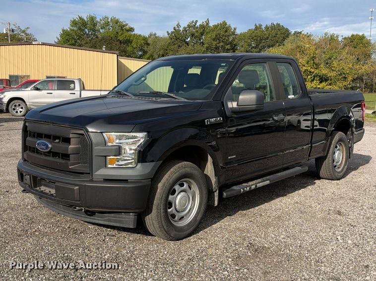 image for item EX1522 2017 Ford F150 Ext. Cab pickup truck