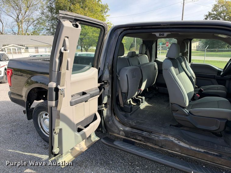 image for item EX1522 2017 Ford F150 Ext. Cab pickup truck