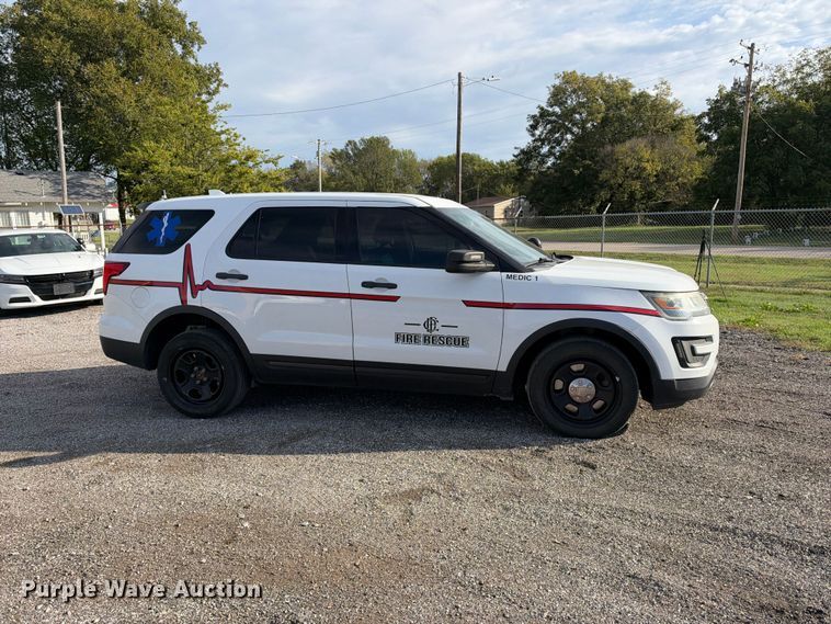 image for item EX1525 2016 Ford Explorer Police 
