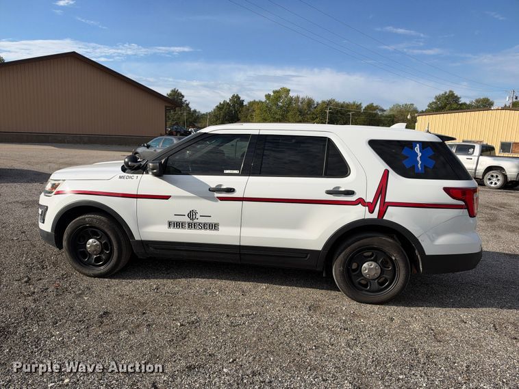 image for item EX1525 2016 Ford Explorer Police 