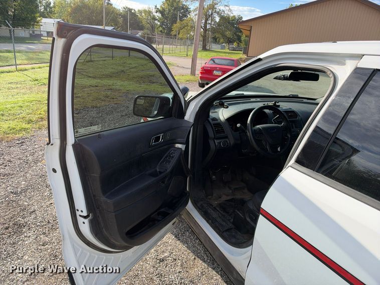 image for item EX1525 2016 Ford Explorer Police 