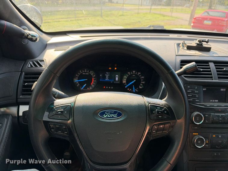 image for item EX1525 2016 Ford Explorer Police 