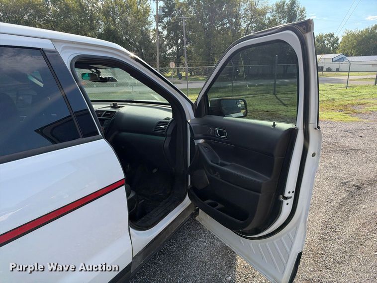 image for item EX1525 2016 Ford Explorer Police 